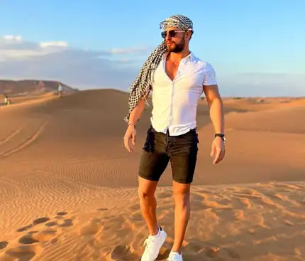 What to Wear in Dubai Desert Safari Men