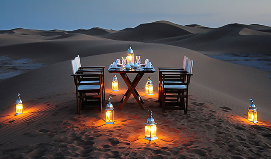 Romantic Dune Dinner in Dubai