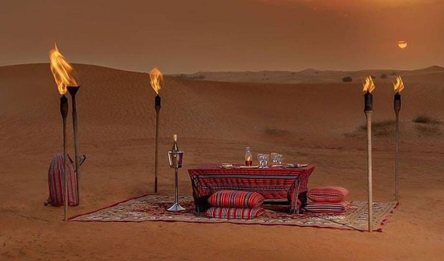 Romantic Dune Dinner in Dubai
